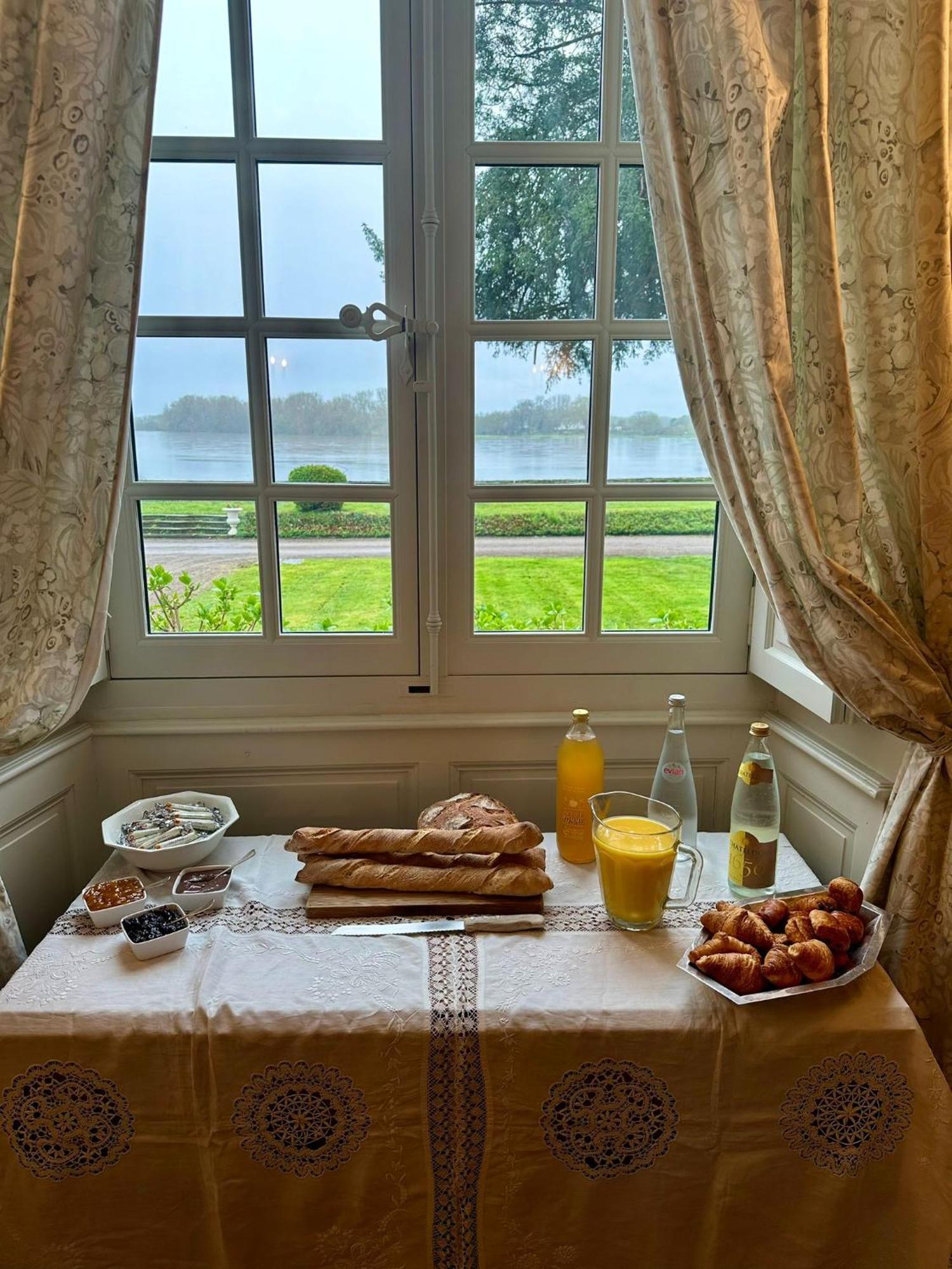 Le Petit Serrant - Maison D'Hotes D'Exception Bouchemaine ภายนอก รูปภาพ